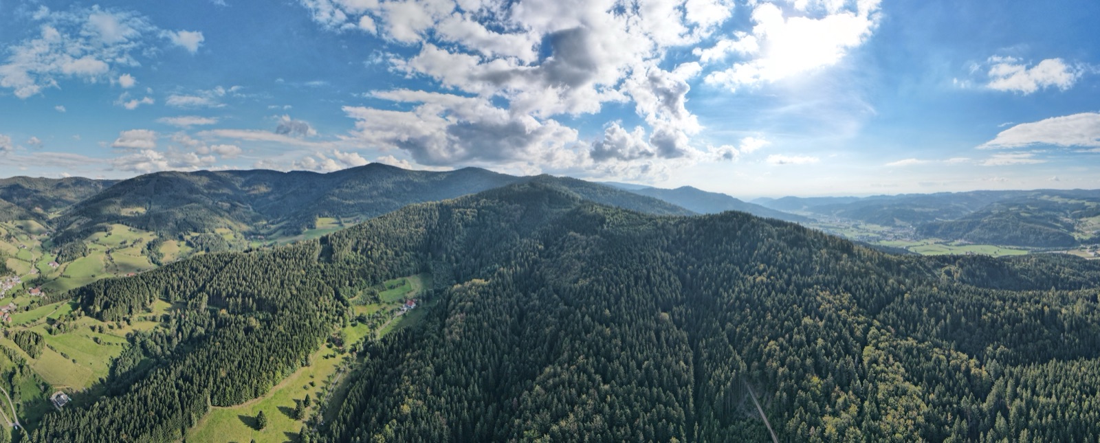 Weitblick über die Schwarzwaldhöhen